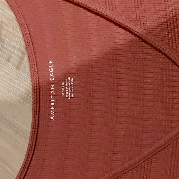 American Eagle Crop Top - Picture 2 of 3